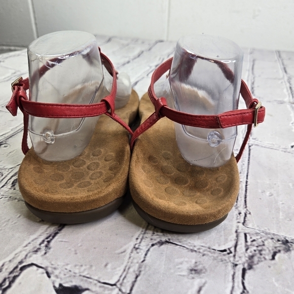 Vionic Nala red strappy gold stud metal accent thong  sandals - Picture 6 of 10